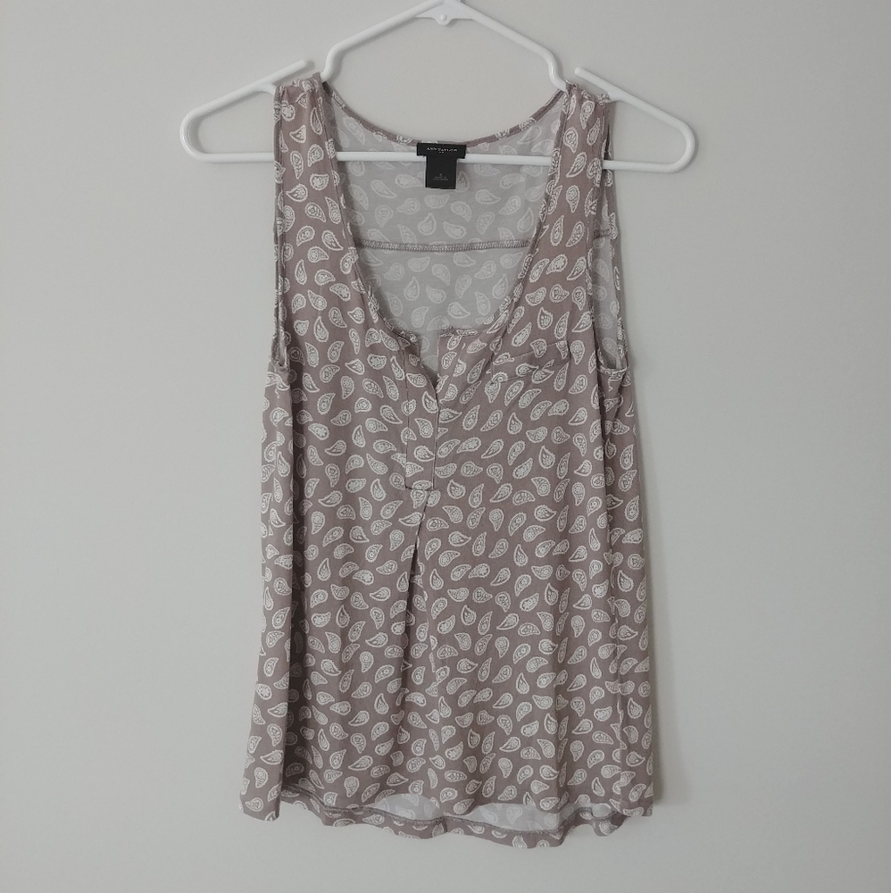 Ann Taylor Paisley Sleeveless Blouse